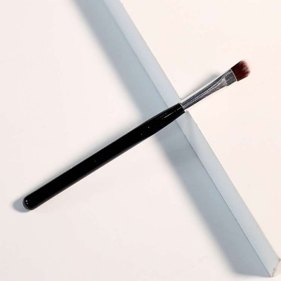 Factory direct sale single pack portable makeup tool smudge eyebrow brush eye shadow brush